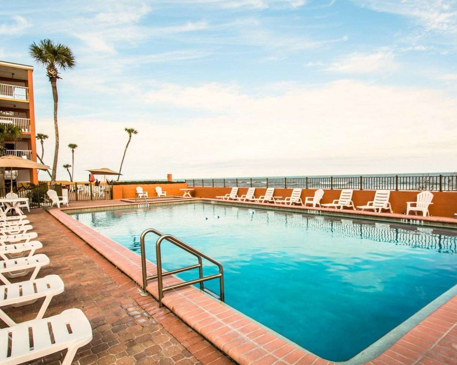 Comfort Inn & Suites Ormond Beach Oceanfront 19/25