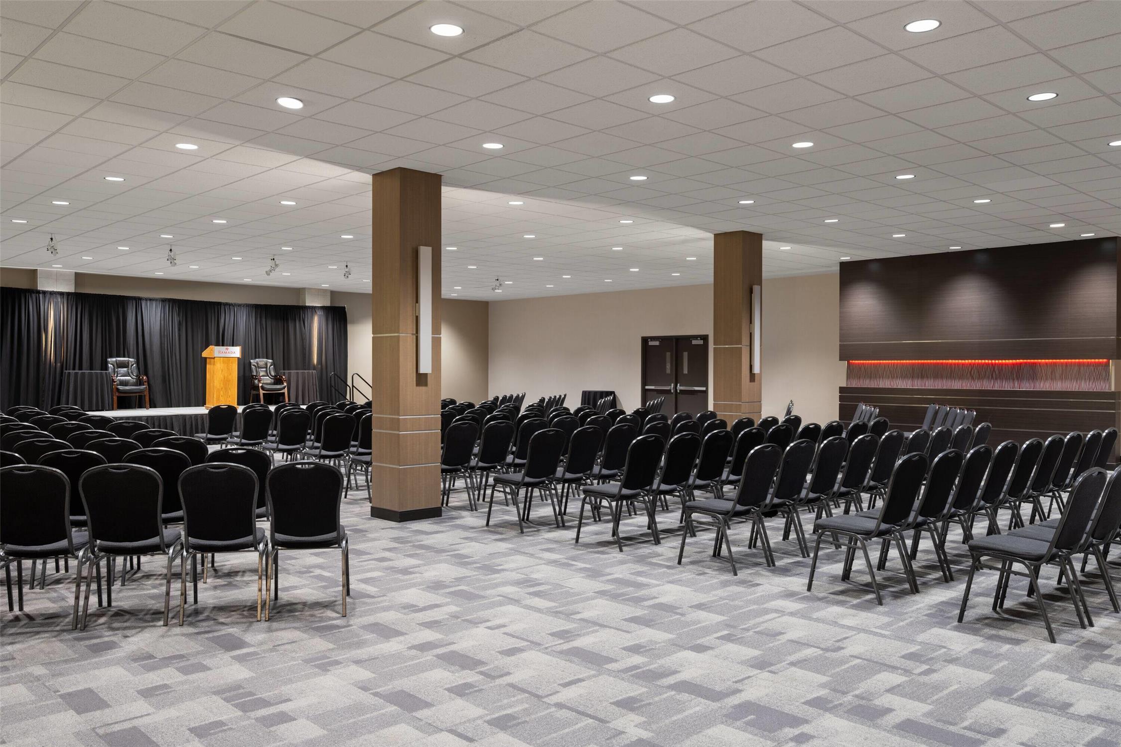 Ramada by Wyndham Saskatoon 56/69