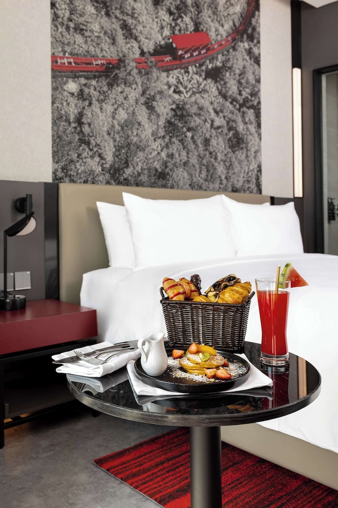 Radisson RED Danang 33/50