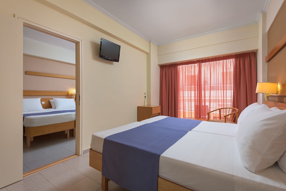 Arte Hotel 28/66
