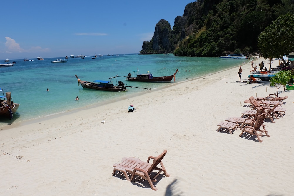 PHI PHI SAND SEA VIEW RESORT 45/57