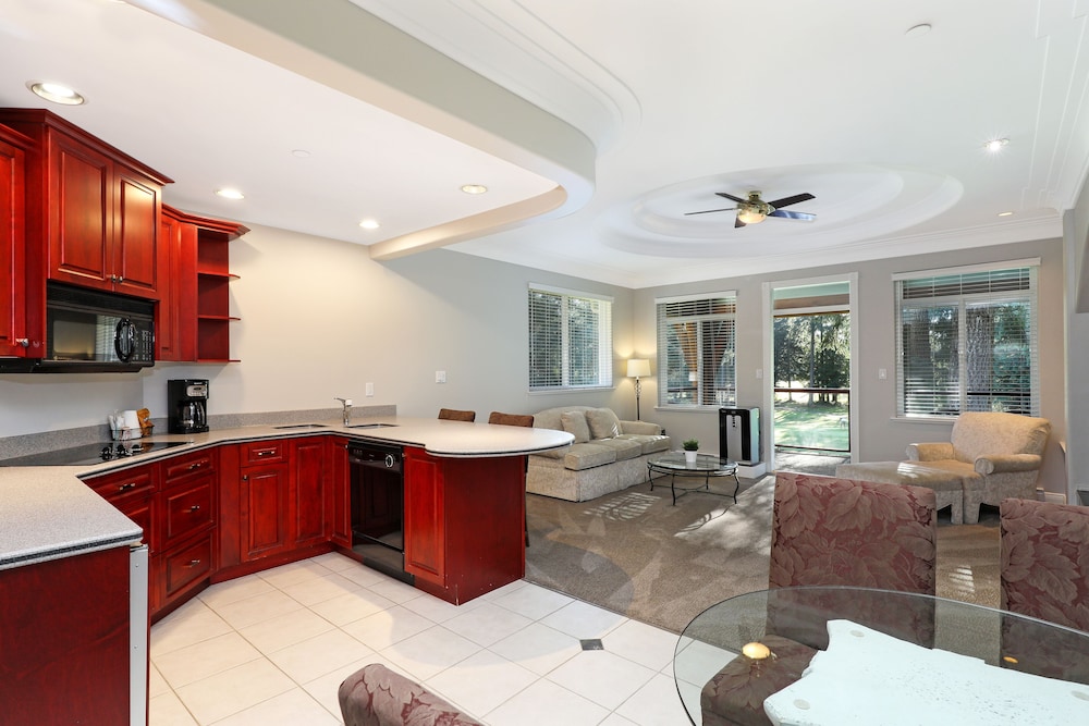 Crown Isle Resort And Golf Community 55/71