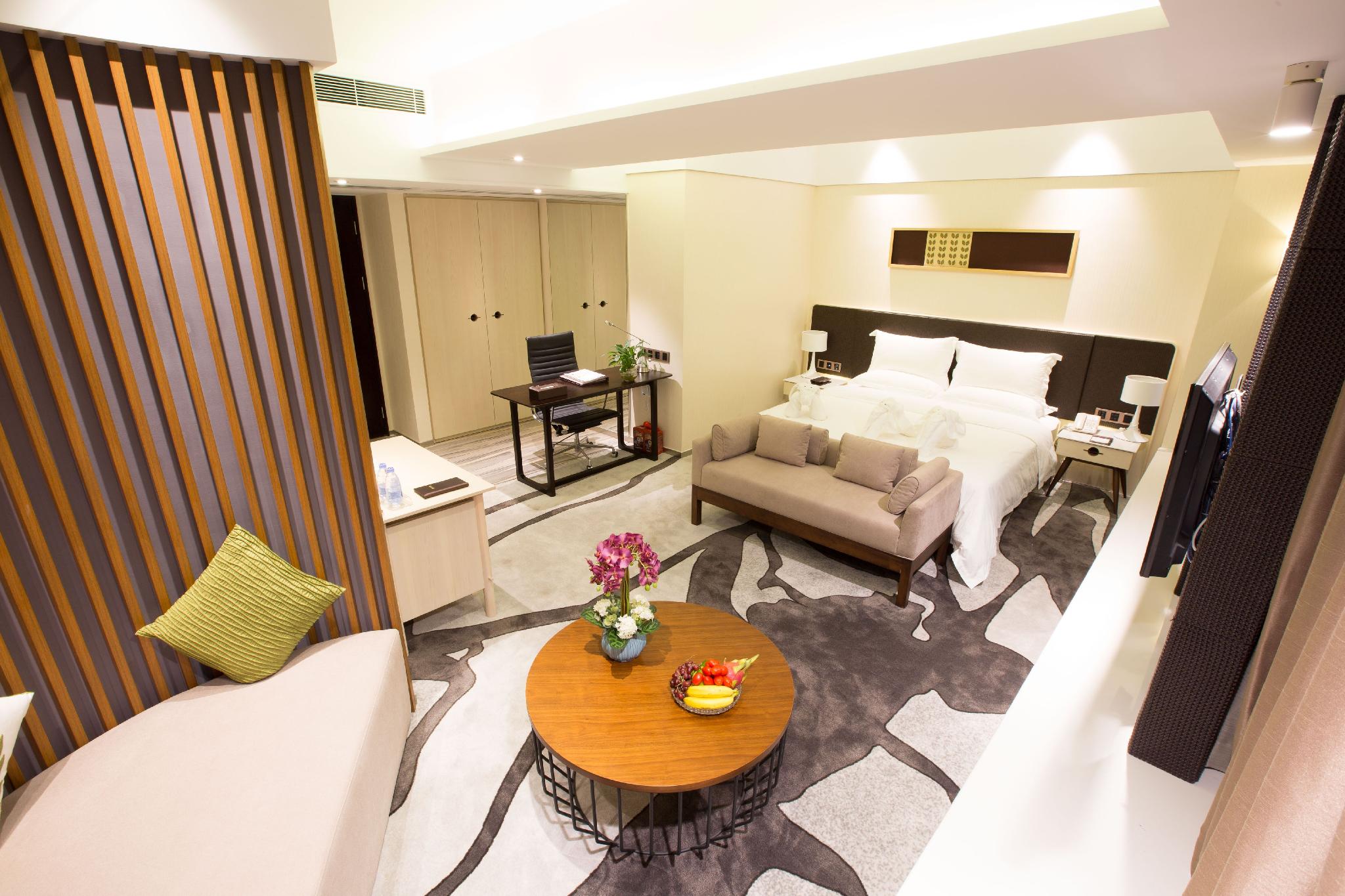 Starry Four Sea Hotel 63/70