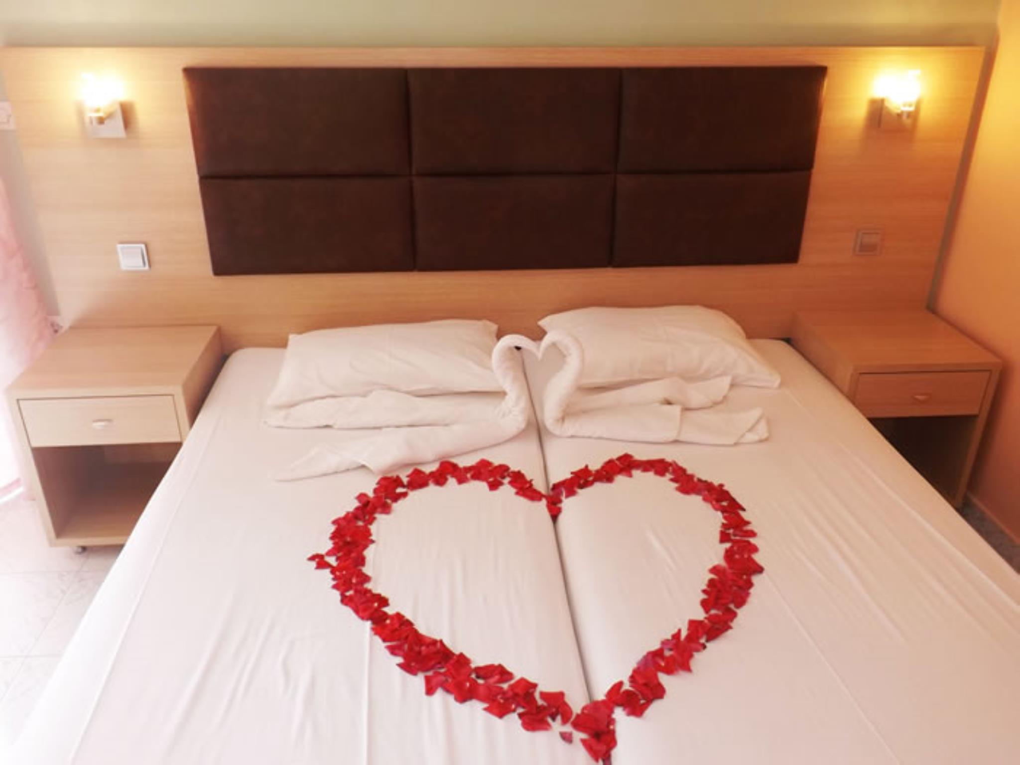 غرفة سوبيريور بسرير مزدوج أو سريرين منفصلين، Leonidas Hotel & Studios 2/3