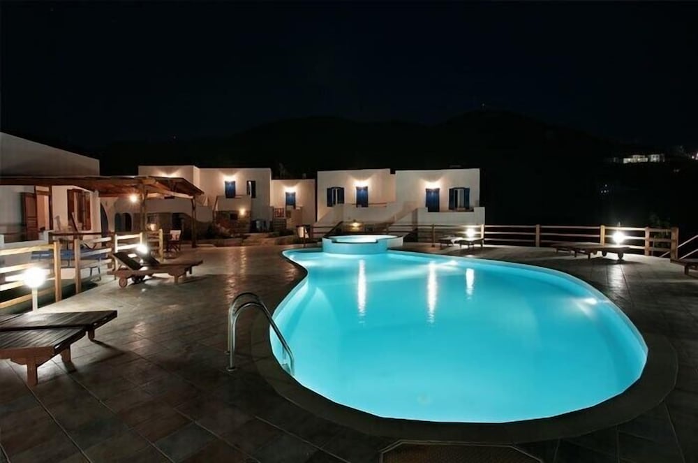 Amorgion Hotel 25/50