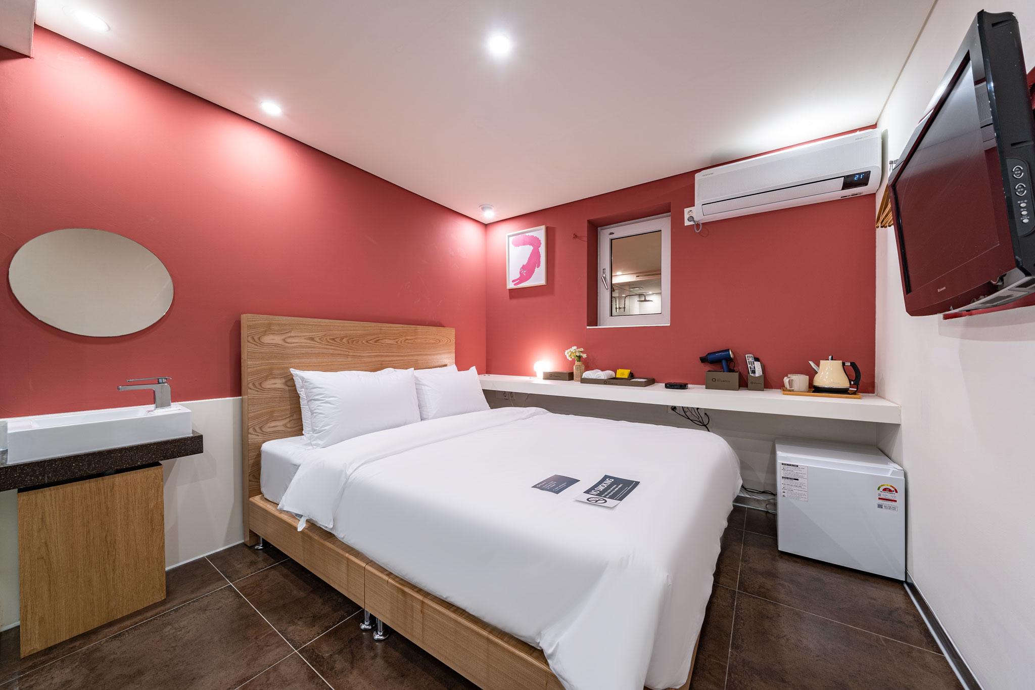 Exclusive, Premier, Double Bed, No Parking