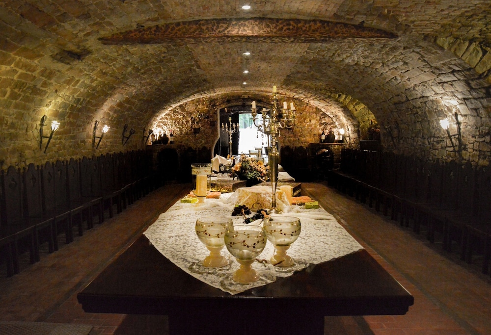 Castello Di Spessa 36/50