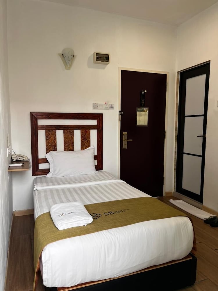 S8 Boutique Hotel 25/68