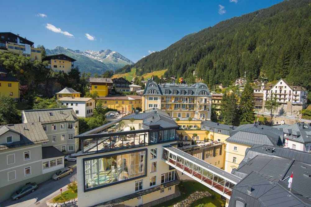 Hotel Salzburger Hof 10/83