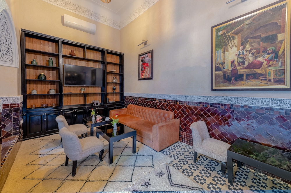 Riad Amina 58/75