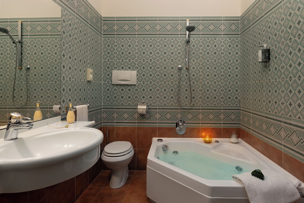 Hotel Residence San Gregorio 66/66