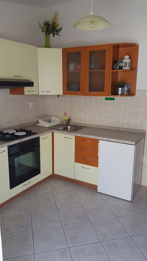 Bocin Rosso Apartments 5/50