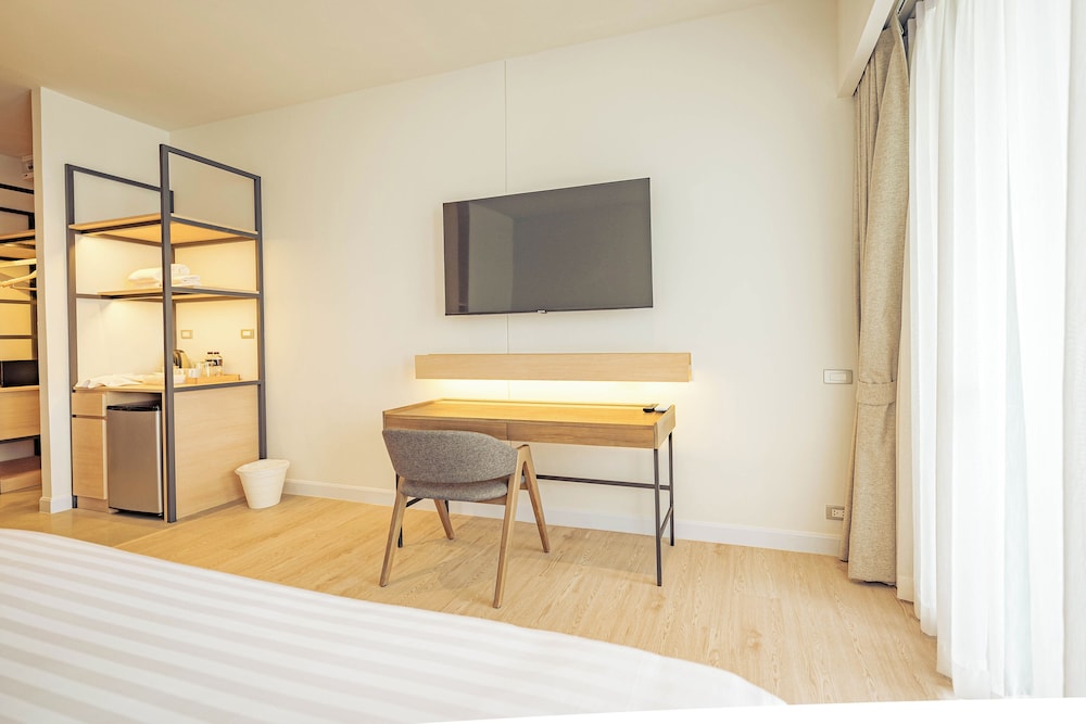 Sappaya Hotel by Lotus Valley Golf Resort 40/50