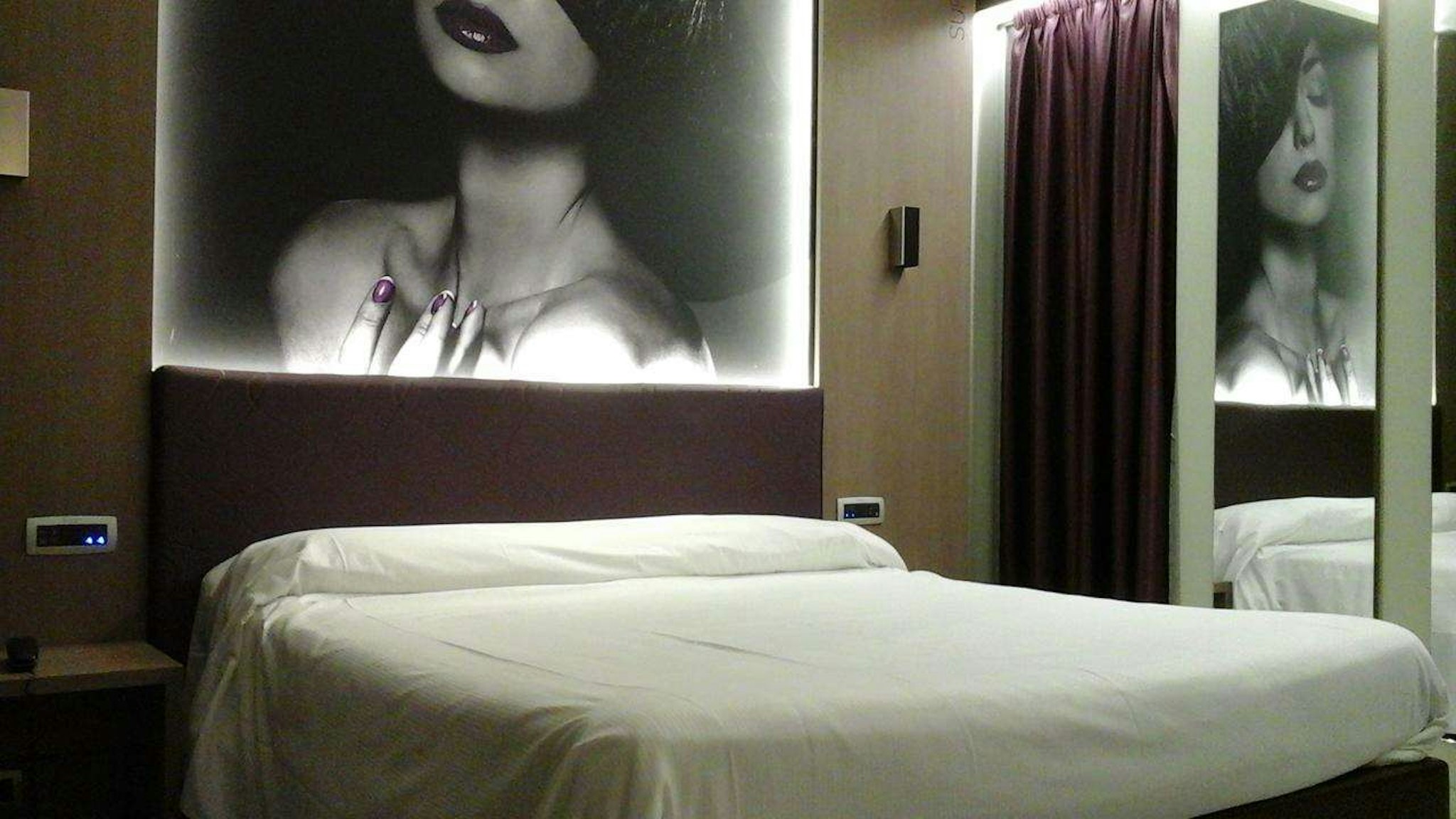 Hotel Camelia 10/18