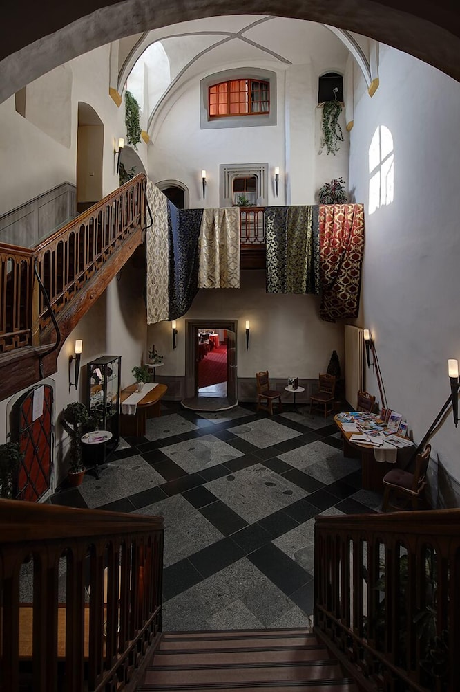 Gotikhotel Frenzelhof 33/42
