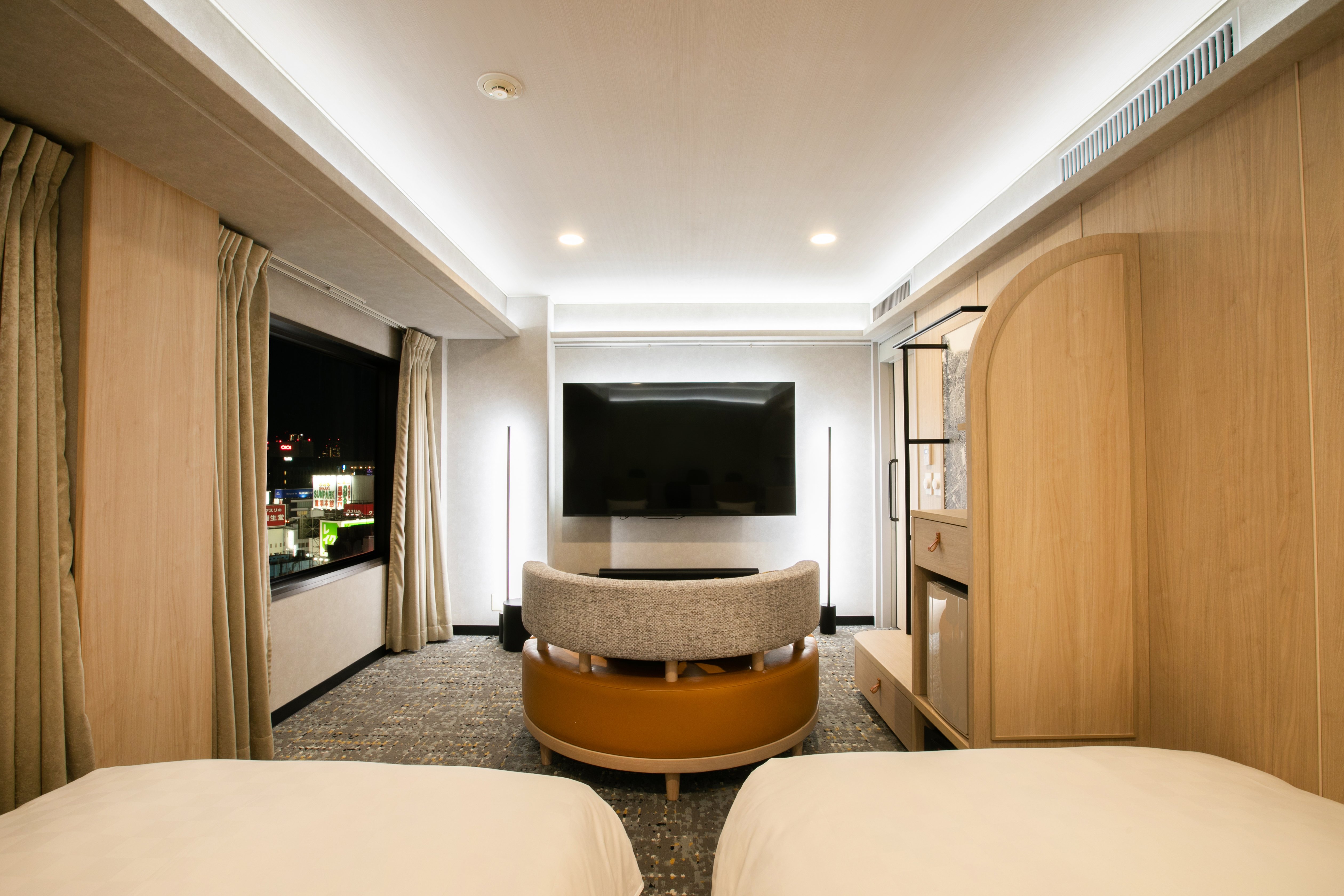 Shinjuku Prince Hotel 37/41