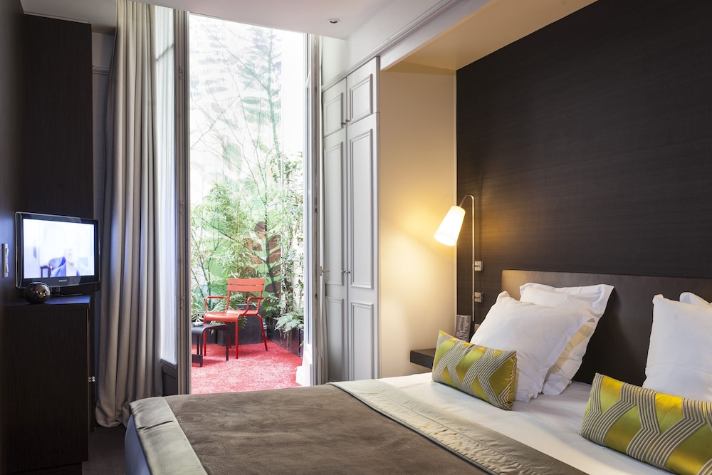 Room at Hotel Duo, PARIS