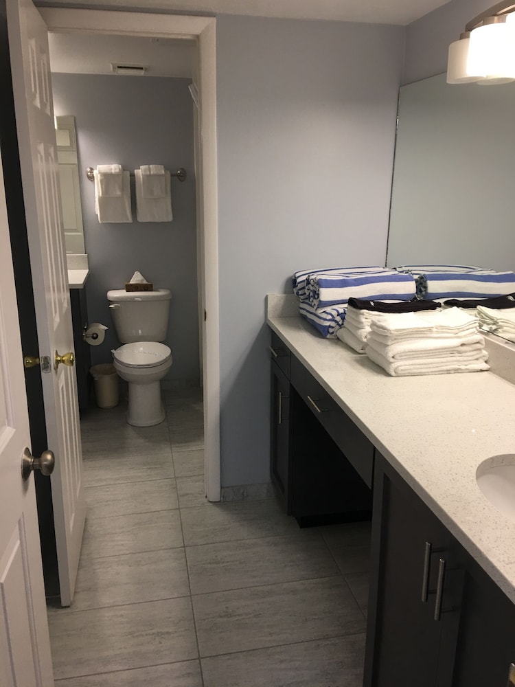Ocean East Resort Club 20/48