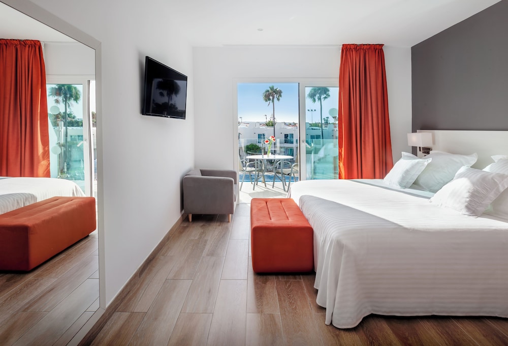 BARCELO CORRALEJO SANDS 8/57