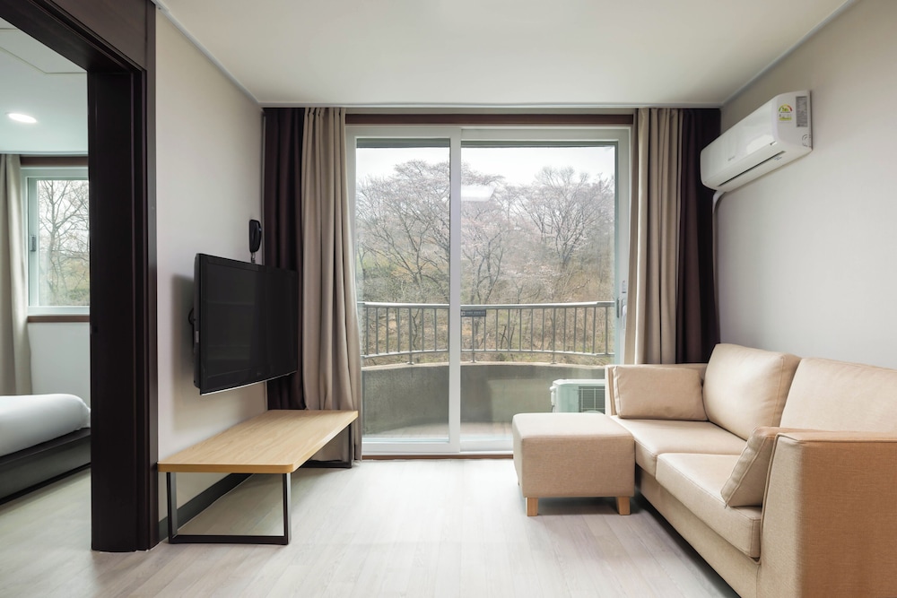Kensington Resort Jirisan Namwon 30/50