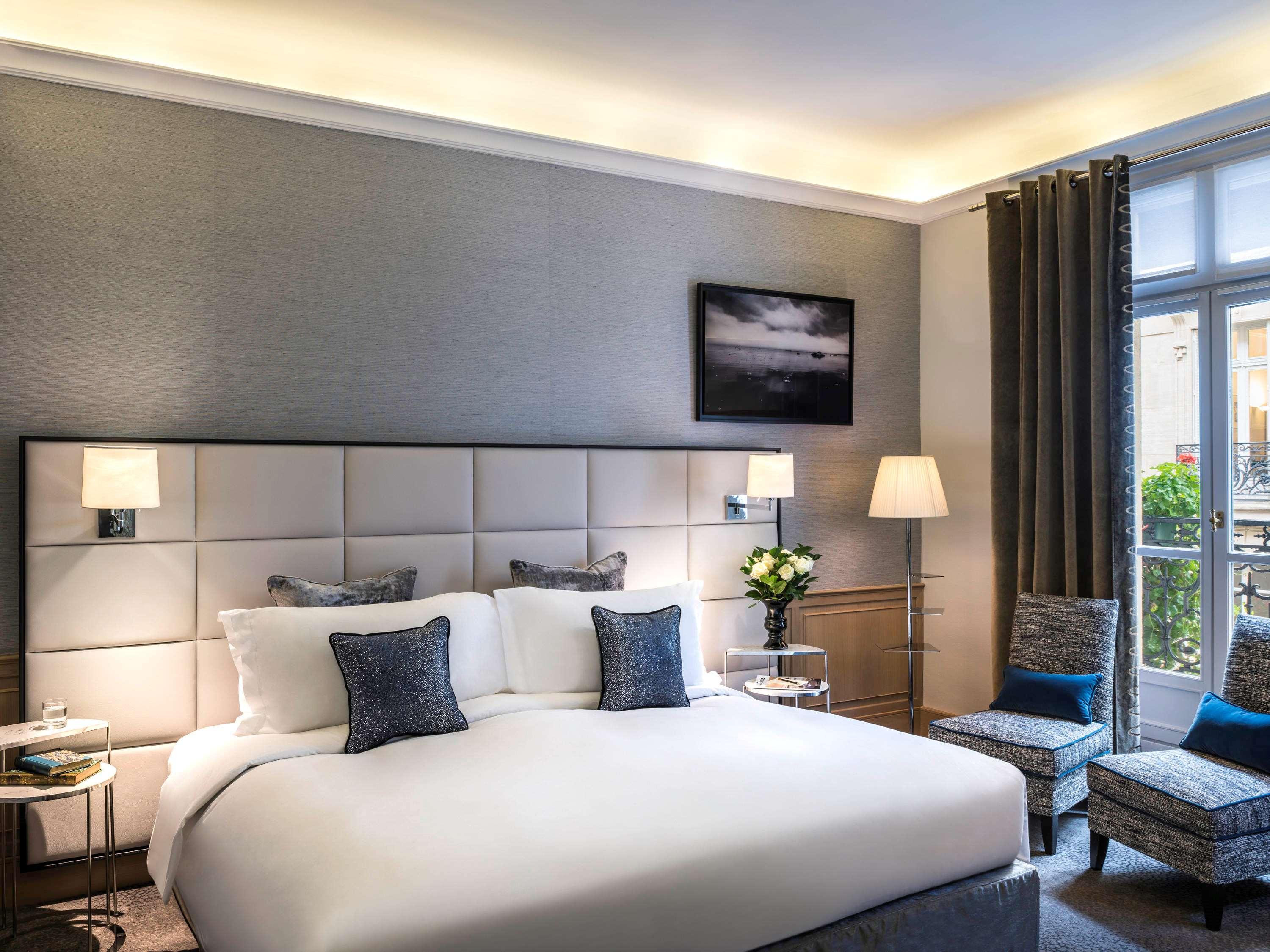 Parisian, Charme, Luxury, Queen Bed