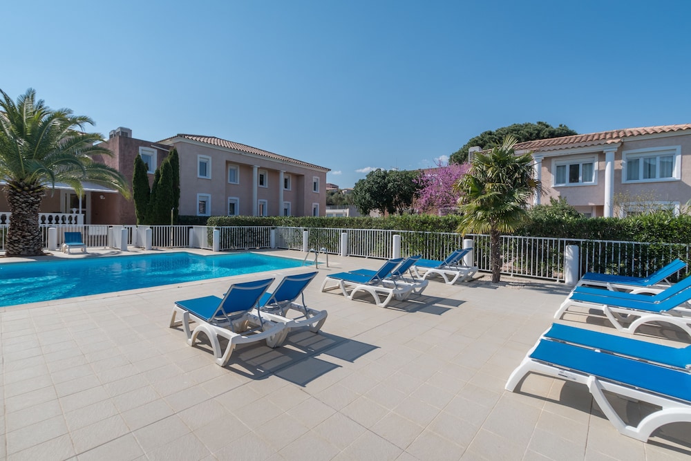 Hotel Thalassa 44/50