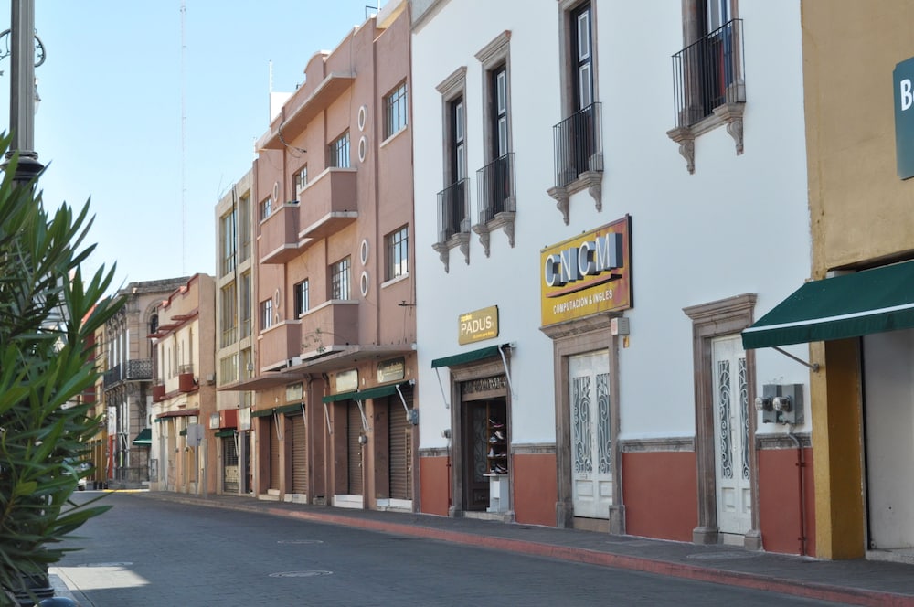 Hotel San Carlos 26/29