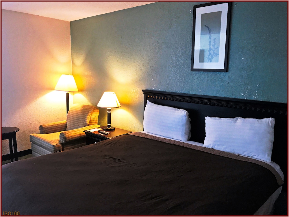 Stay Inn and Suites 34/76