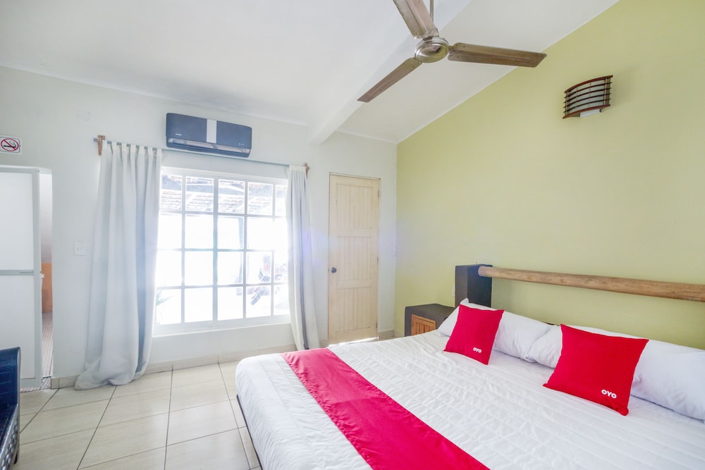 OYO Hotel Posada Lys Zihuatanejo 8/35