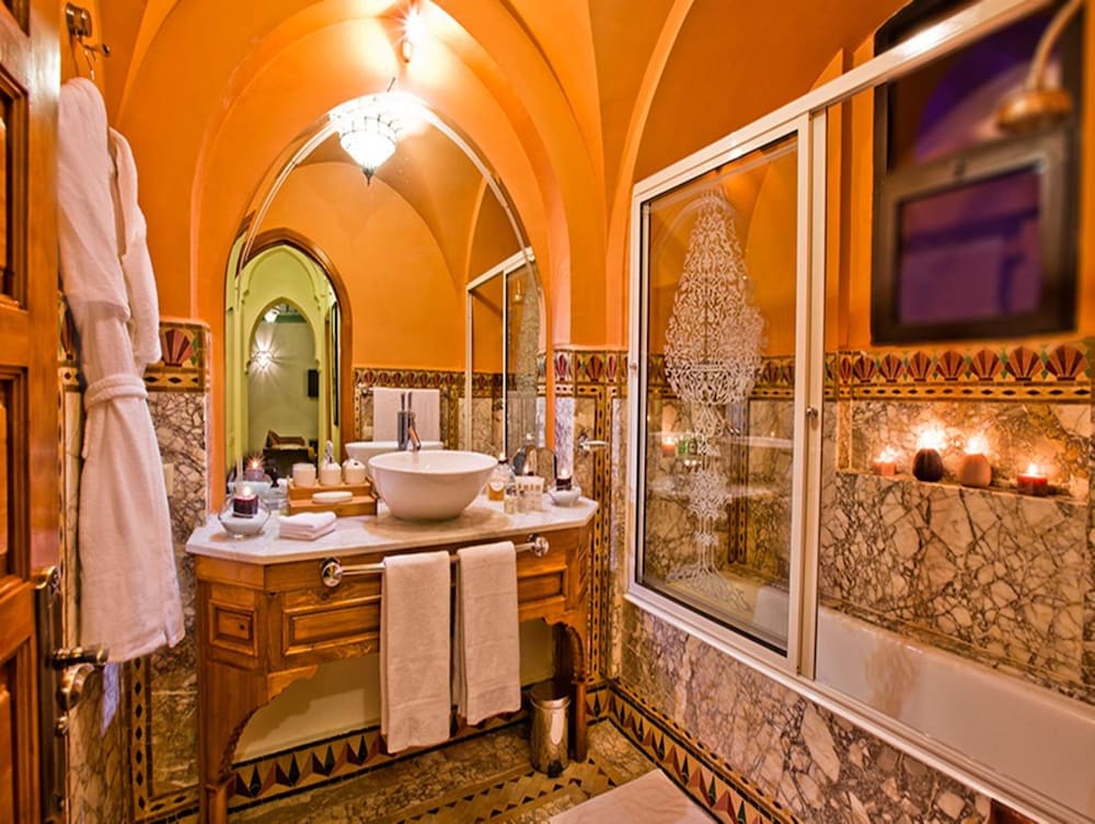 Lawrence D Arabie Hotel And Spa 44/44