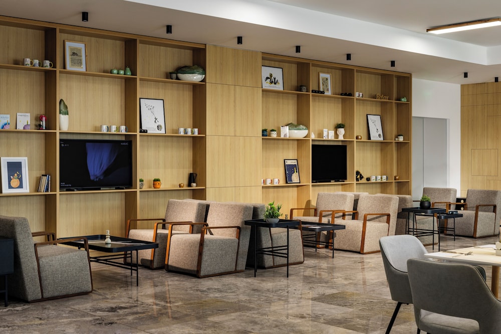B1 City Hotel 36/49