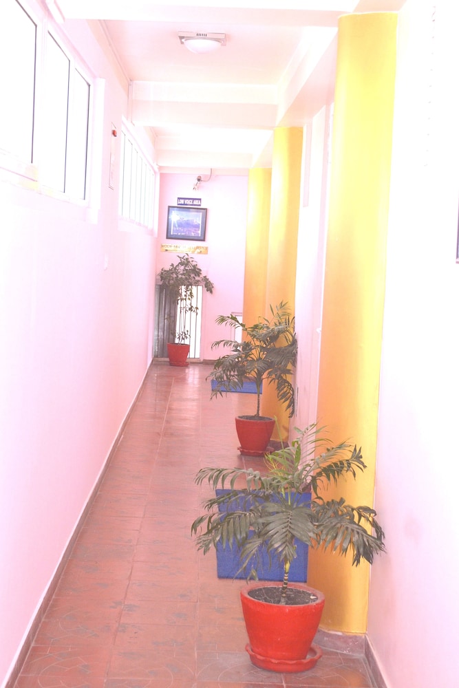Hotel Access Nepal 63/70