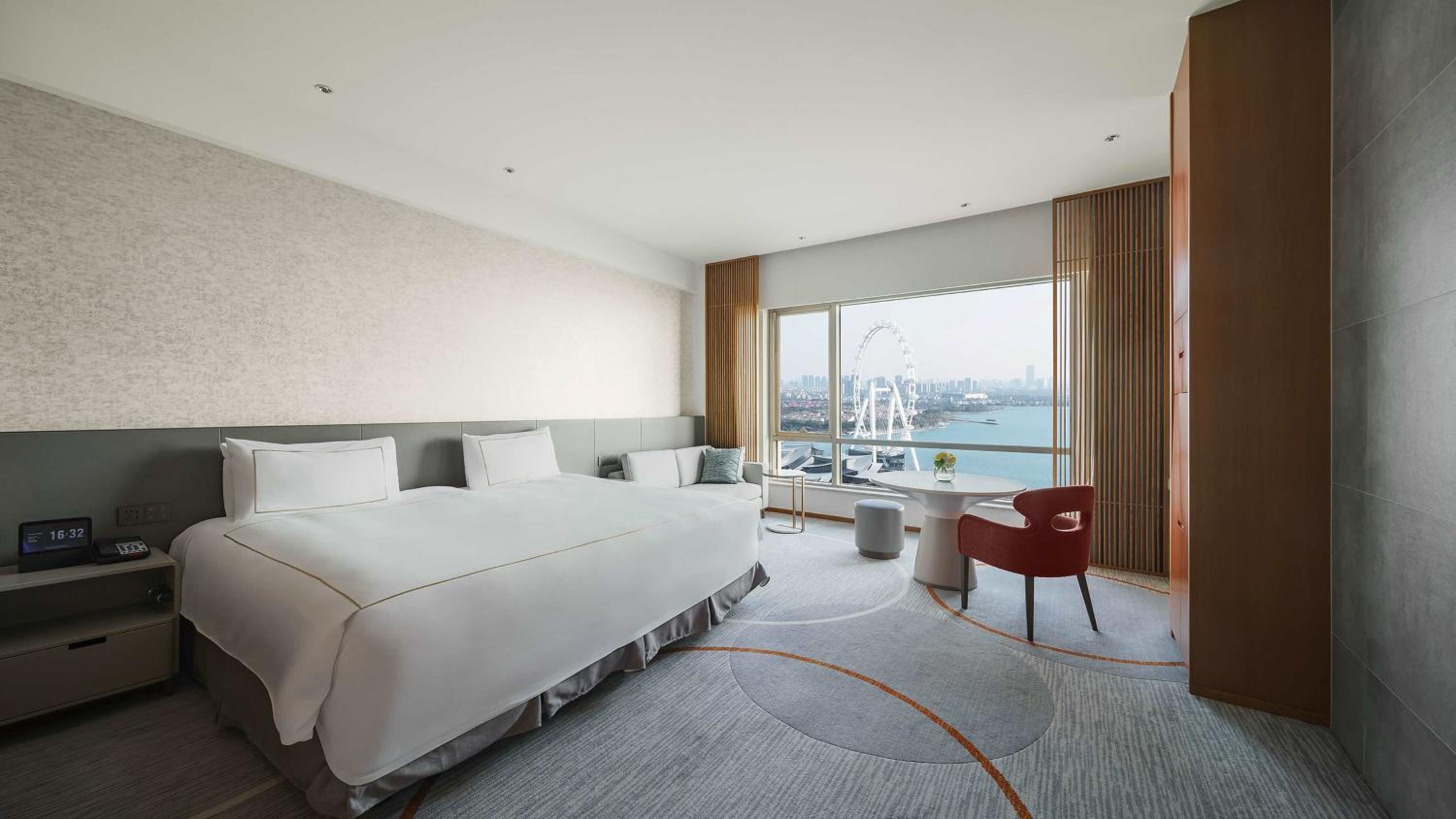 Premium, Single Bed