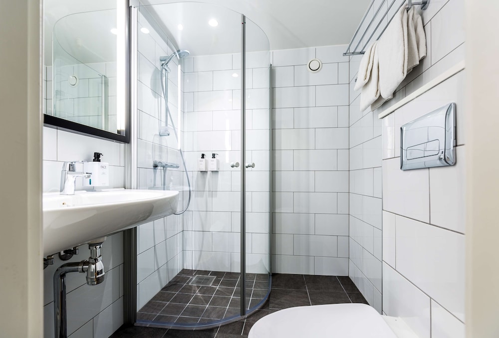 Scandic Grand Orebro 9/60