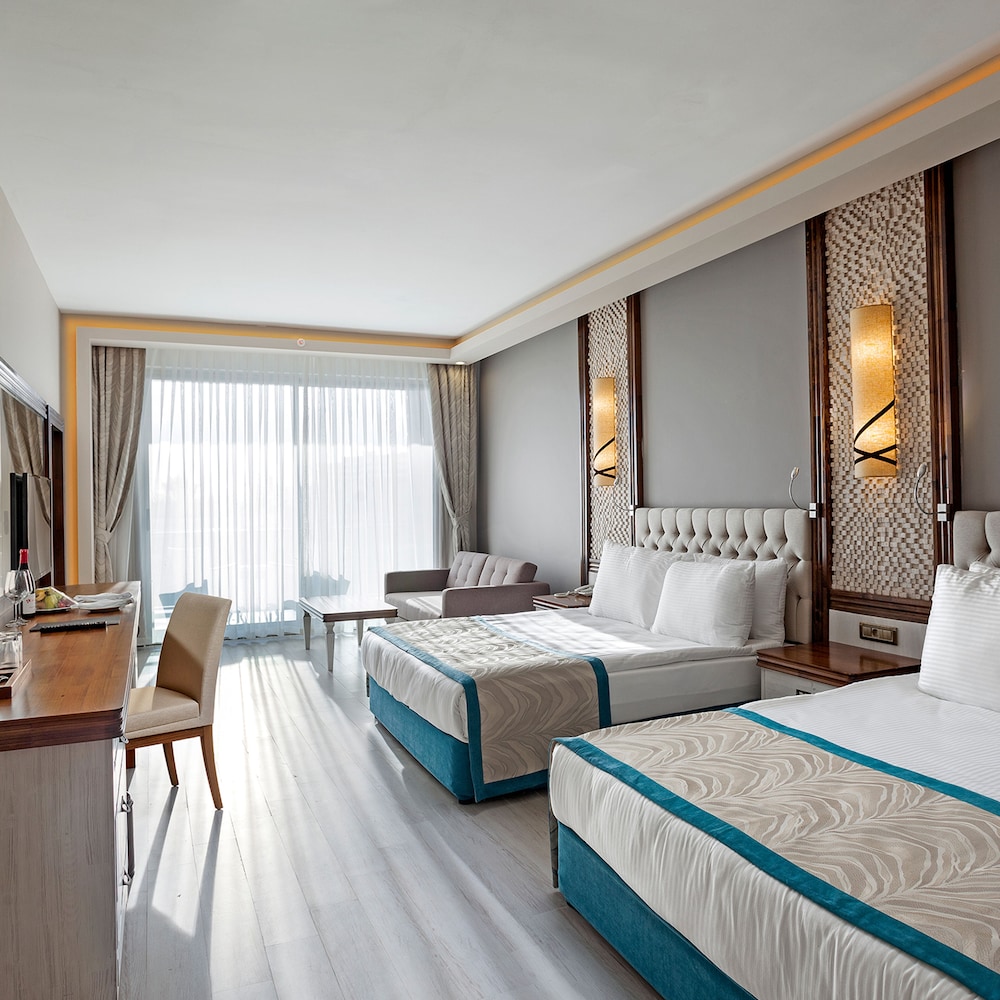 Tui Magic Life Jacaranda 27/68