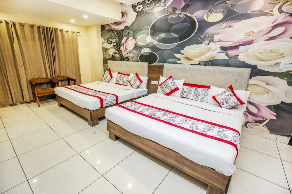 Hotel Karan Residency 37/50