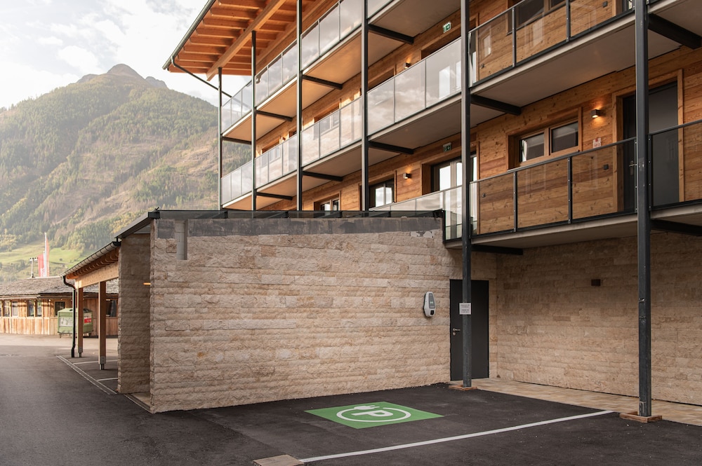 AlpenParks Hotel Matrei 35/43