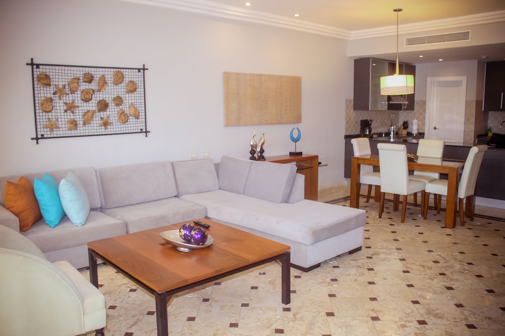 TAN Resorts Marina Cap Cana 23/39