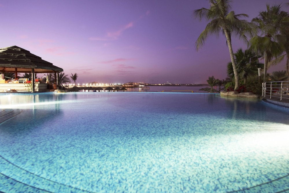 Le Meridien Mina Seyahi Beach Resort & Waterpark 27/53