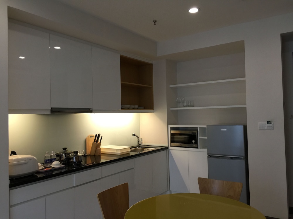 Bluesky Serviced Apartment Airport Plaza 24/54