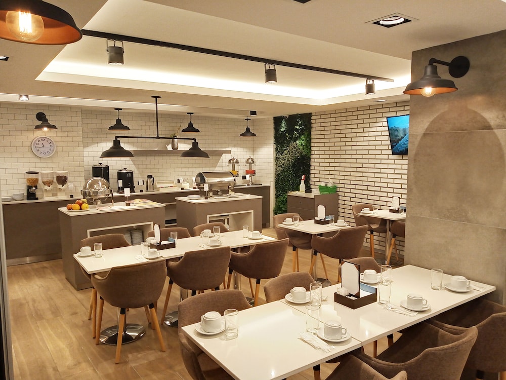 Park Royal Buenos Aires managed by Accor 46/65
