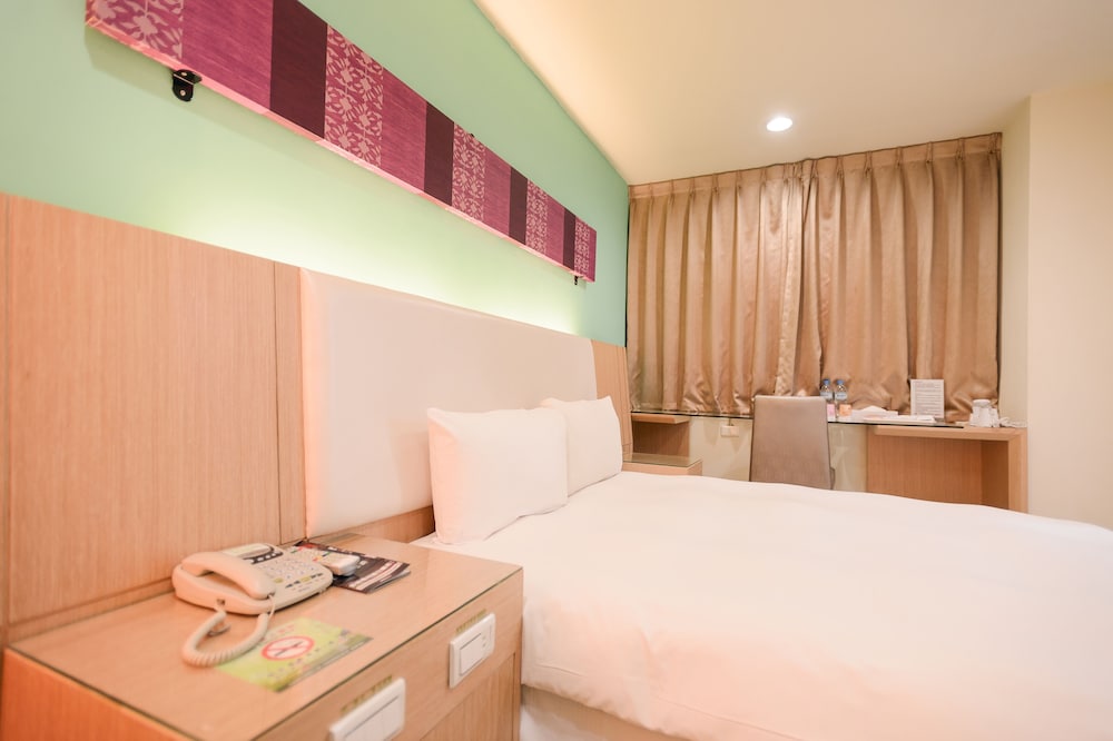 i-Deal Hotel 15/59