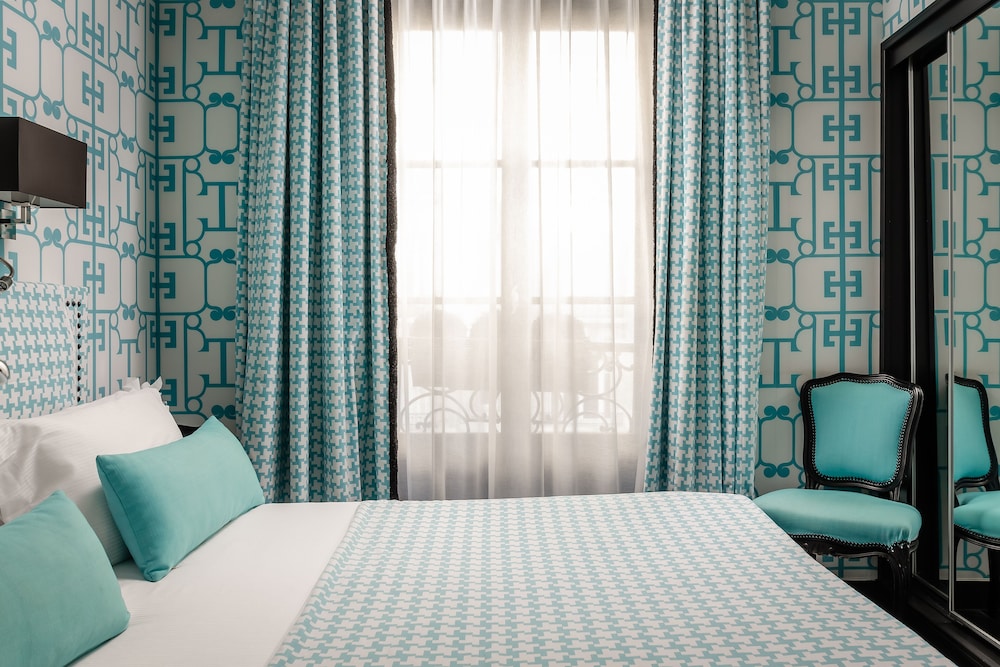 Hotel Monceau Elysees 13/39