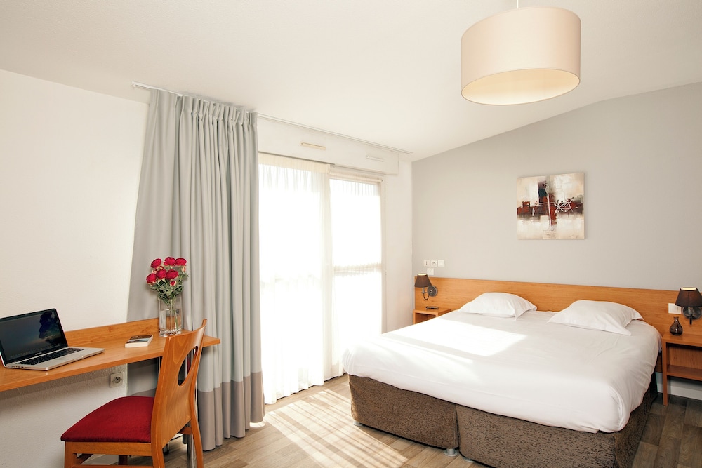 Sejours Affaires Tours Leonard de Vinci 10/31