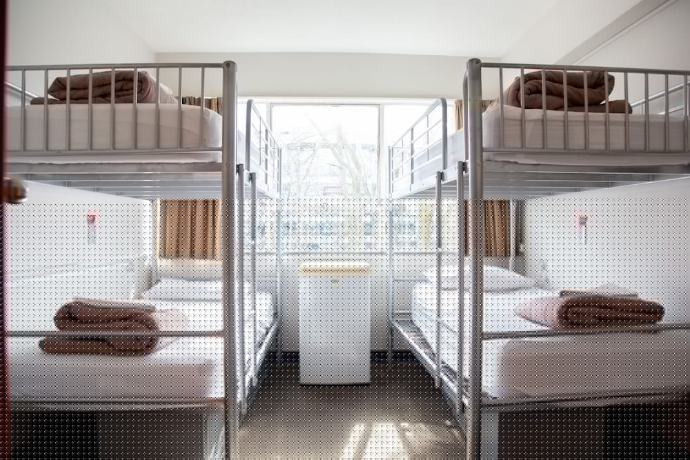 YMCA Hostel 27/68