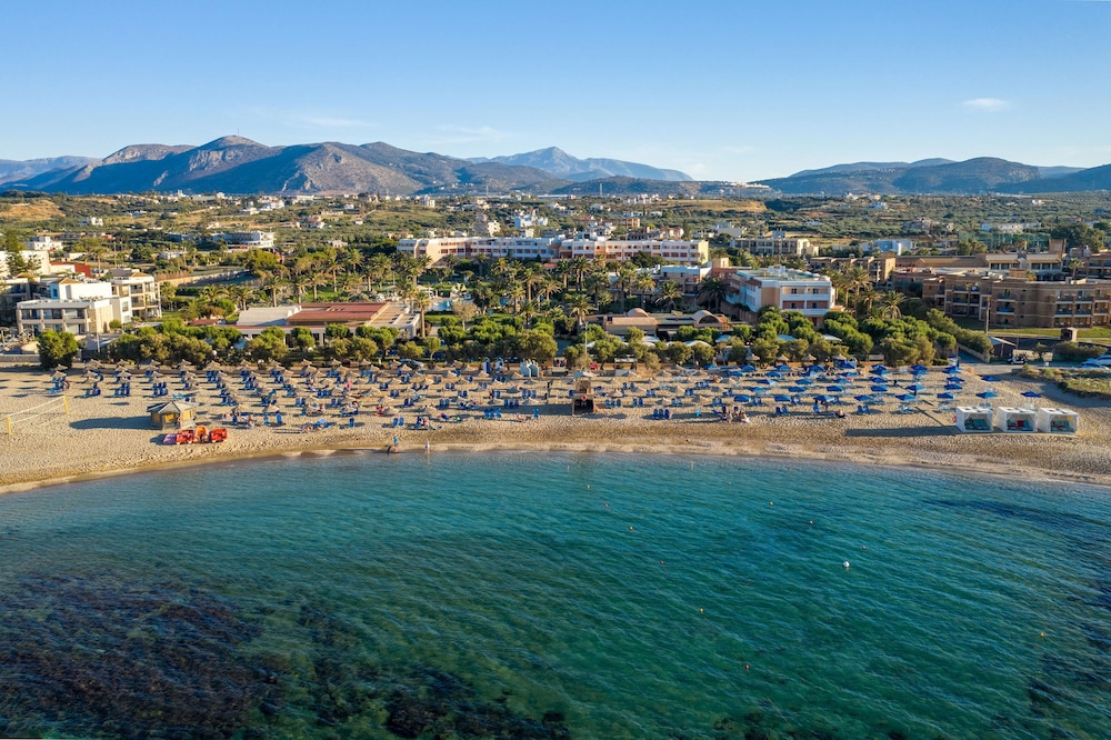 Anissa Beach and Village Hotel 75/80