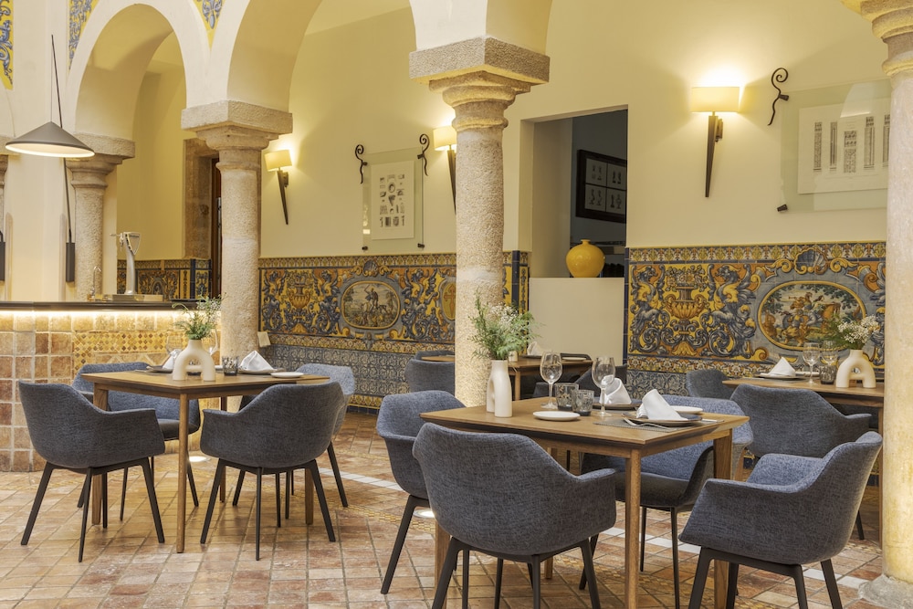 Ilunion Merida Palace Hotel 54/66
