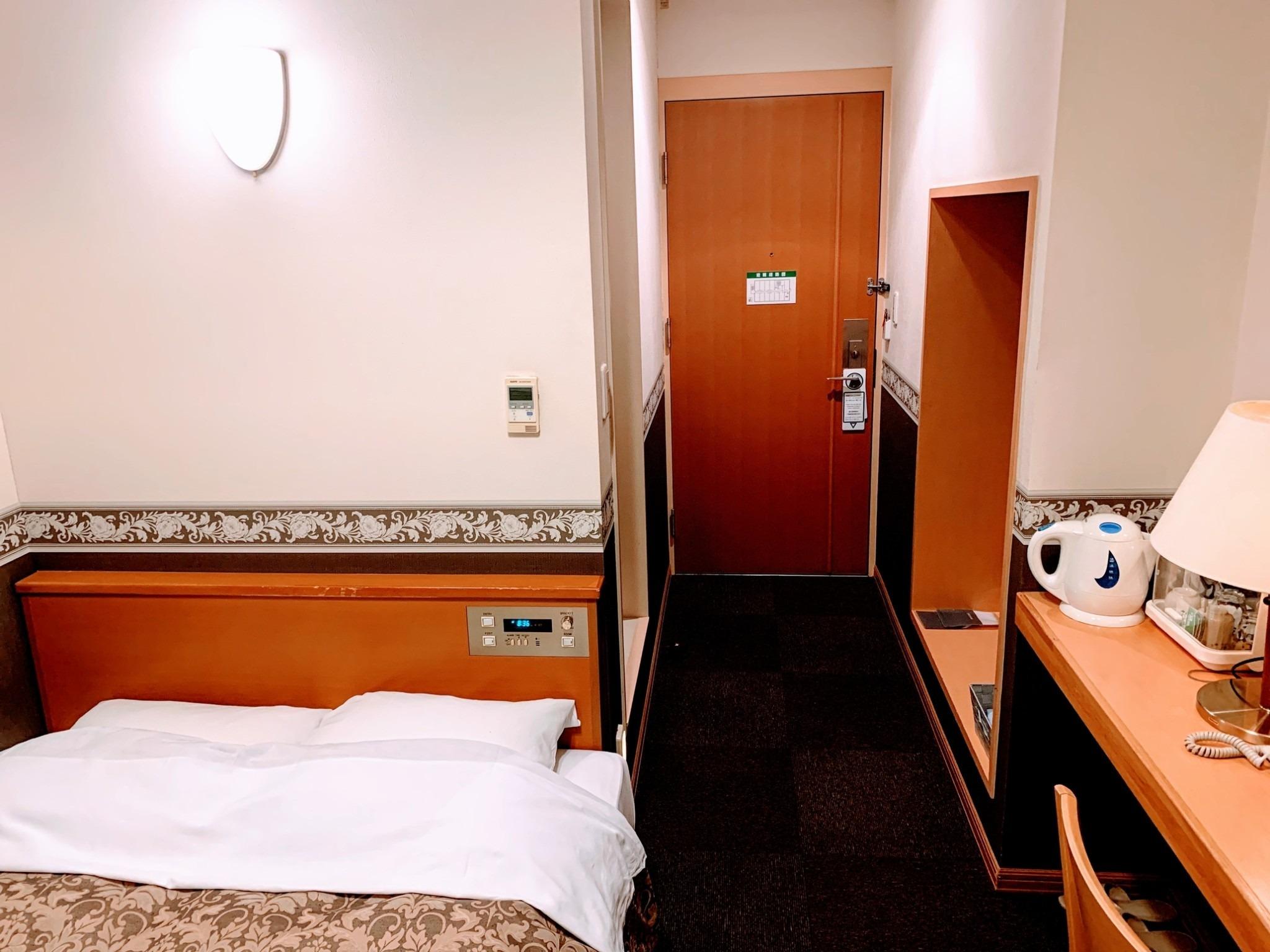 Room, Double Bed, Smoking