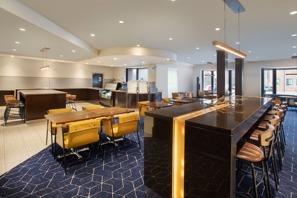 Courtyard by Marriott Worcester 39/45