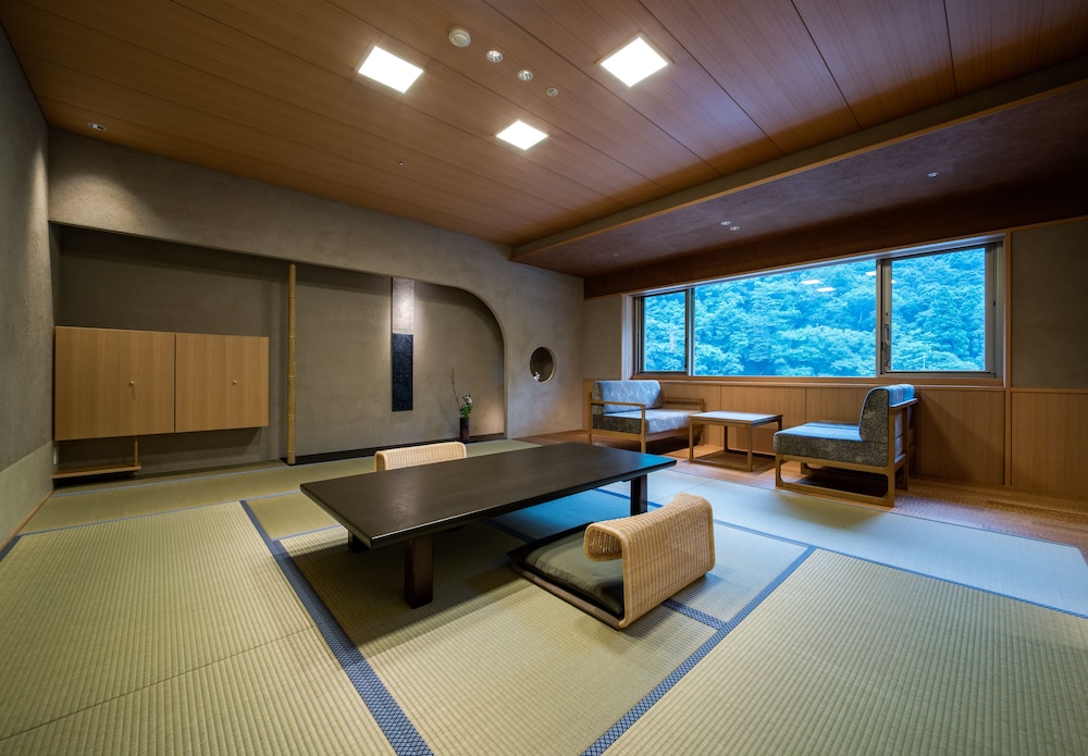 Nishimuraya Hotel Shogetsutei 22/27